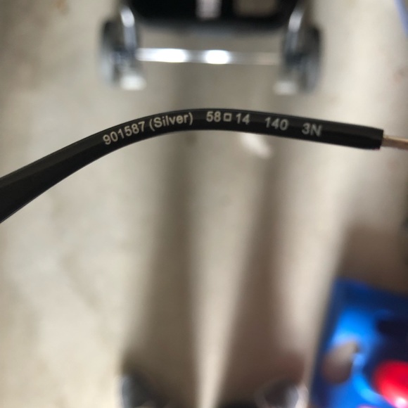 Coach aviator sunglasses - Picture 7 of 8